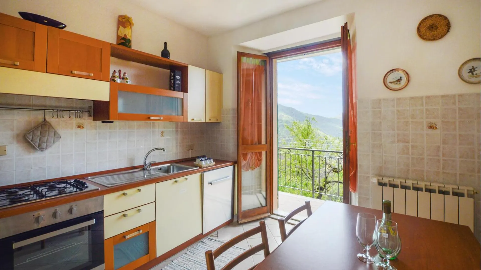Gorgeous Home In Uscio With Kitchen